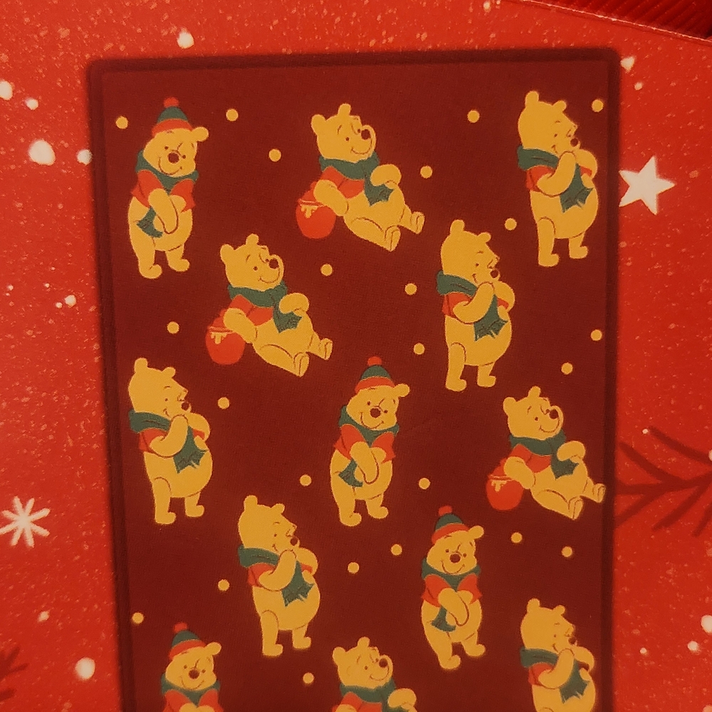 Winnie The Pooh Christmas Throw